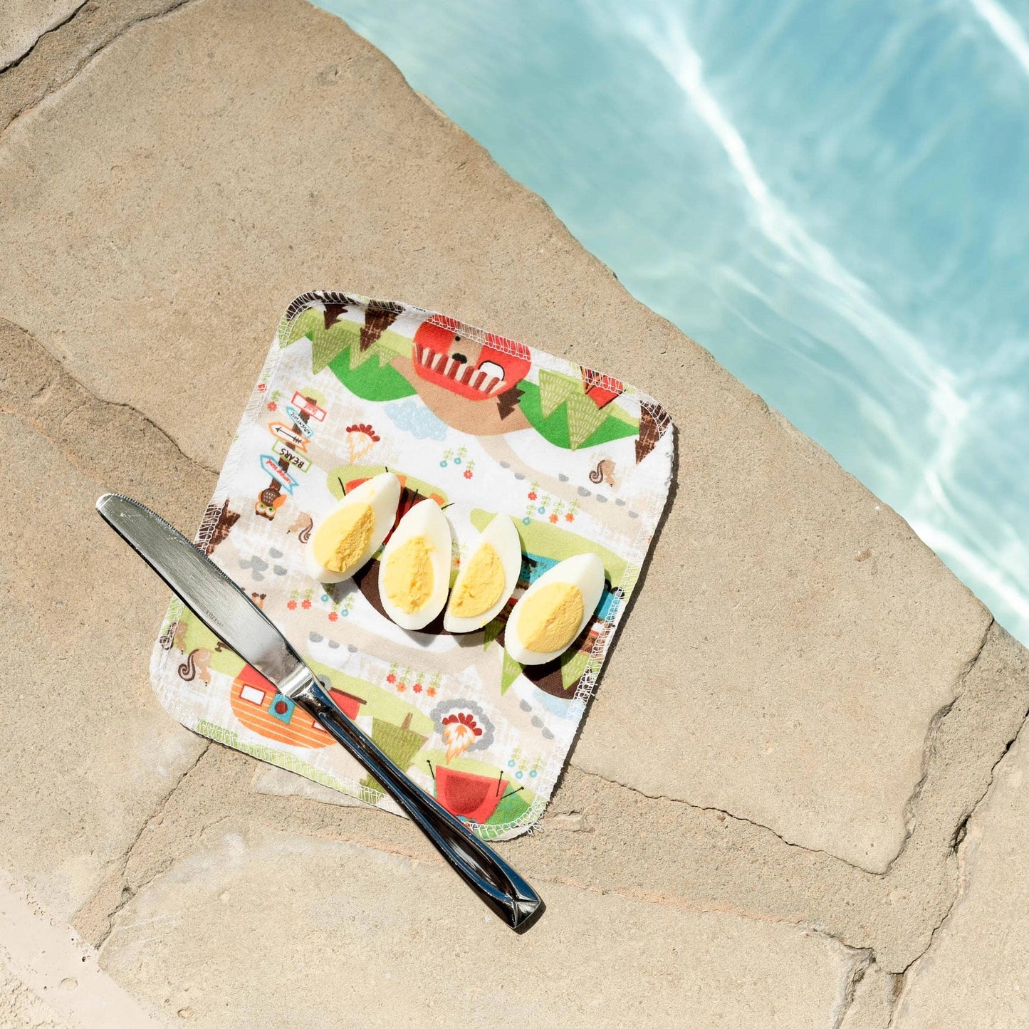 Set of six reusable cloth napkins (7” x 8”) in a Vintage Lemons print. Made from 100% cotton flannel, these soft, absorbent, and machine-washable napkins are perfect for lunchboxes, meals, and everyday use. Eco-friendly and durable.