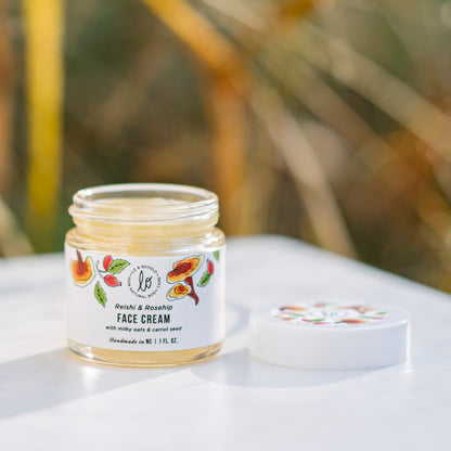 Fillaree Lo & Behold Reishi & Rosehip Face Cream with locally grown milky oats and marshmallow root, reishi mushroom, mango and kokum butters, and rosehip oil. Deeply moisturizing, rejuvenating, and ideal for all skin types, especially dry and sensitive skin